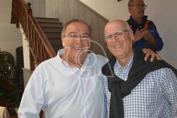 El Casino de Telde homenajea a 18 socios y al que fuera su conserje durante 40 años (Foto TA y TF)